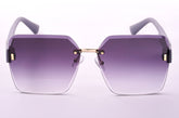 Gucci 06 Metal Frame Sunglasses with Partial Engraving and Gradient Lenses.