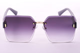Gucci 06 Metal Frame Sunglasses with Partial Engraving and Gradient Lenses.