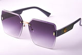 Gucci 06 Metal Frame Sunglasses with Partial Engraving and Gradient Lenses.