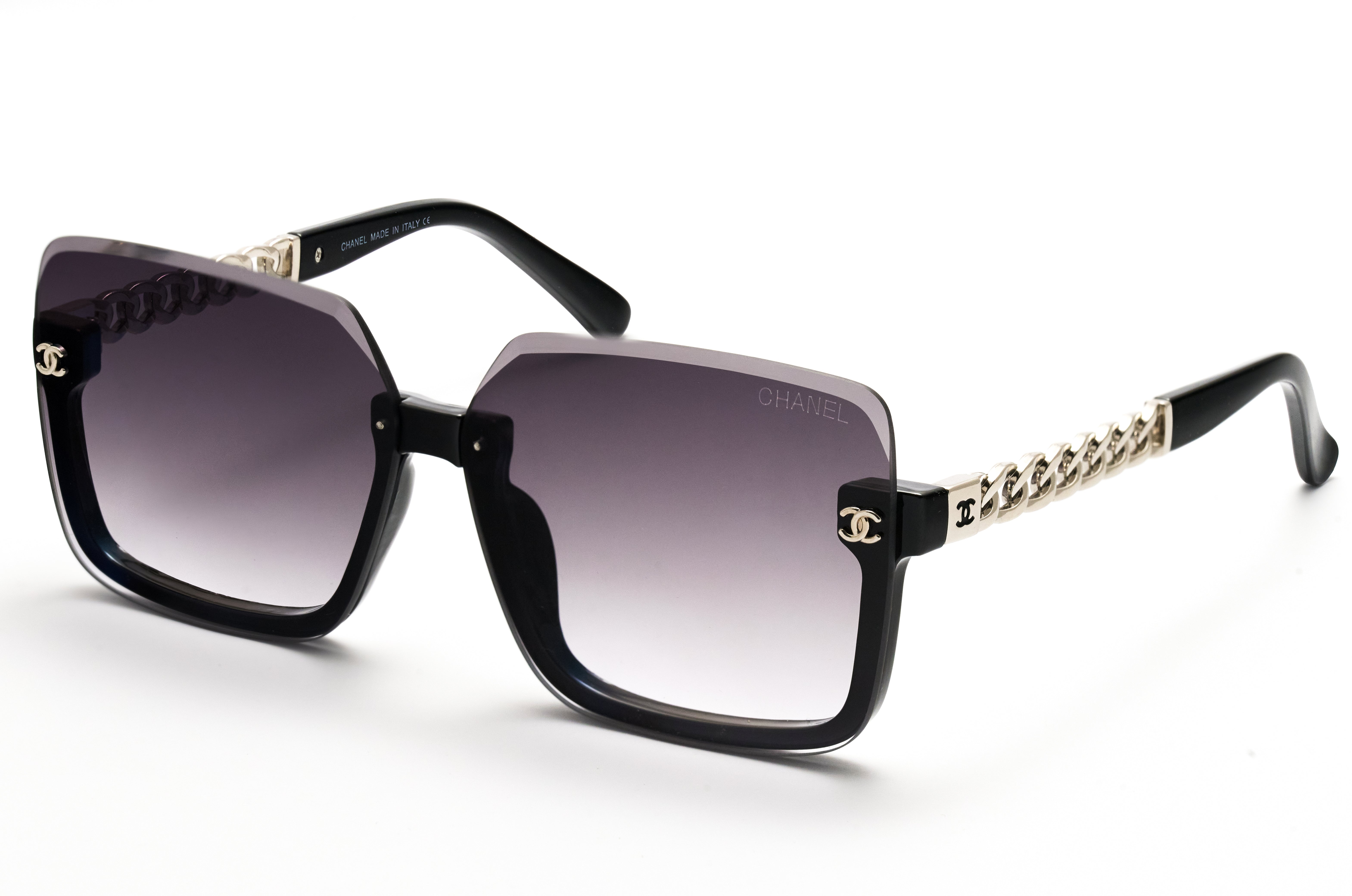 Chanel Gradient Black Square Sunglasses – Bold & Luxurious