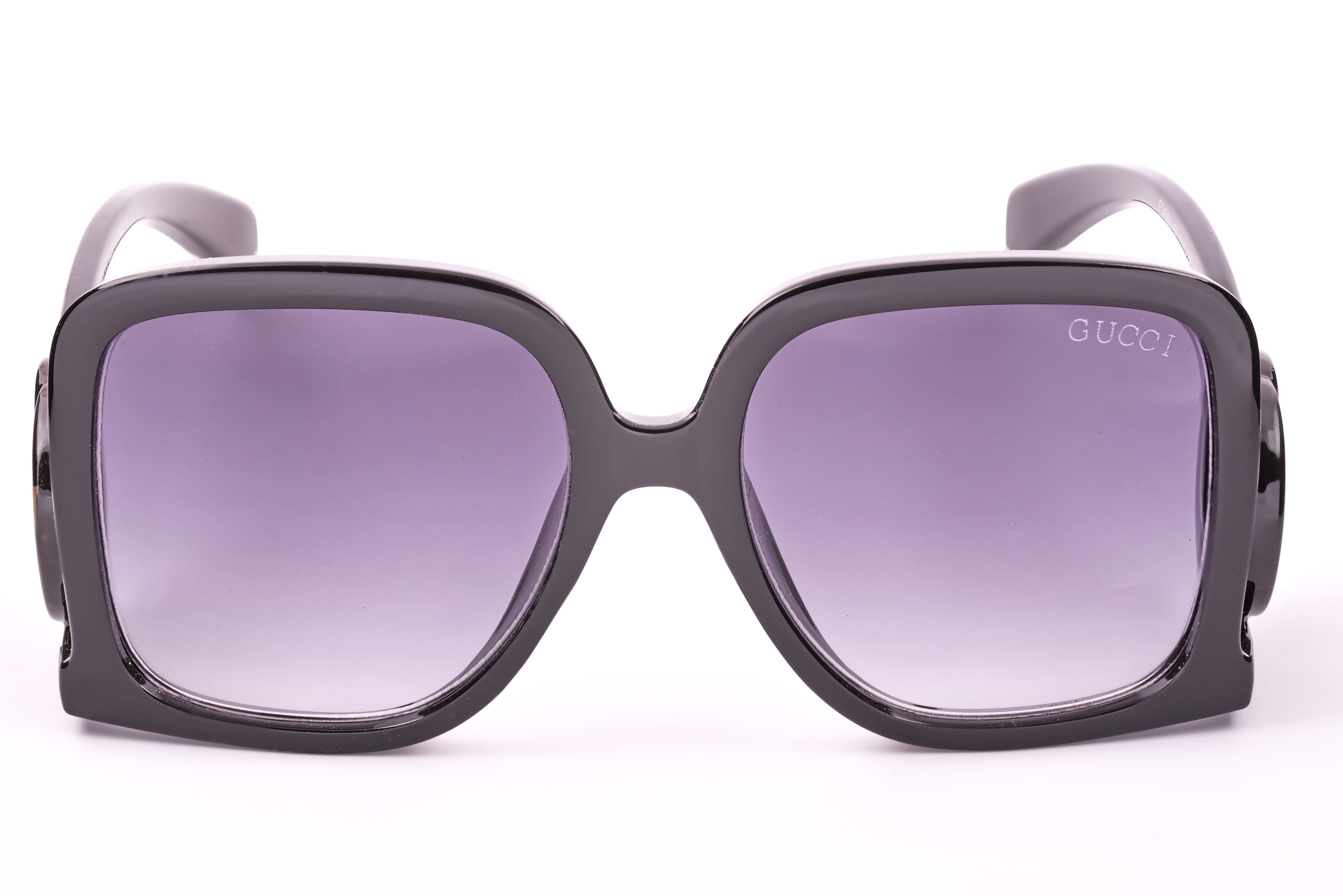 Gucci  05 Sunglasses – Bold & Contemporary