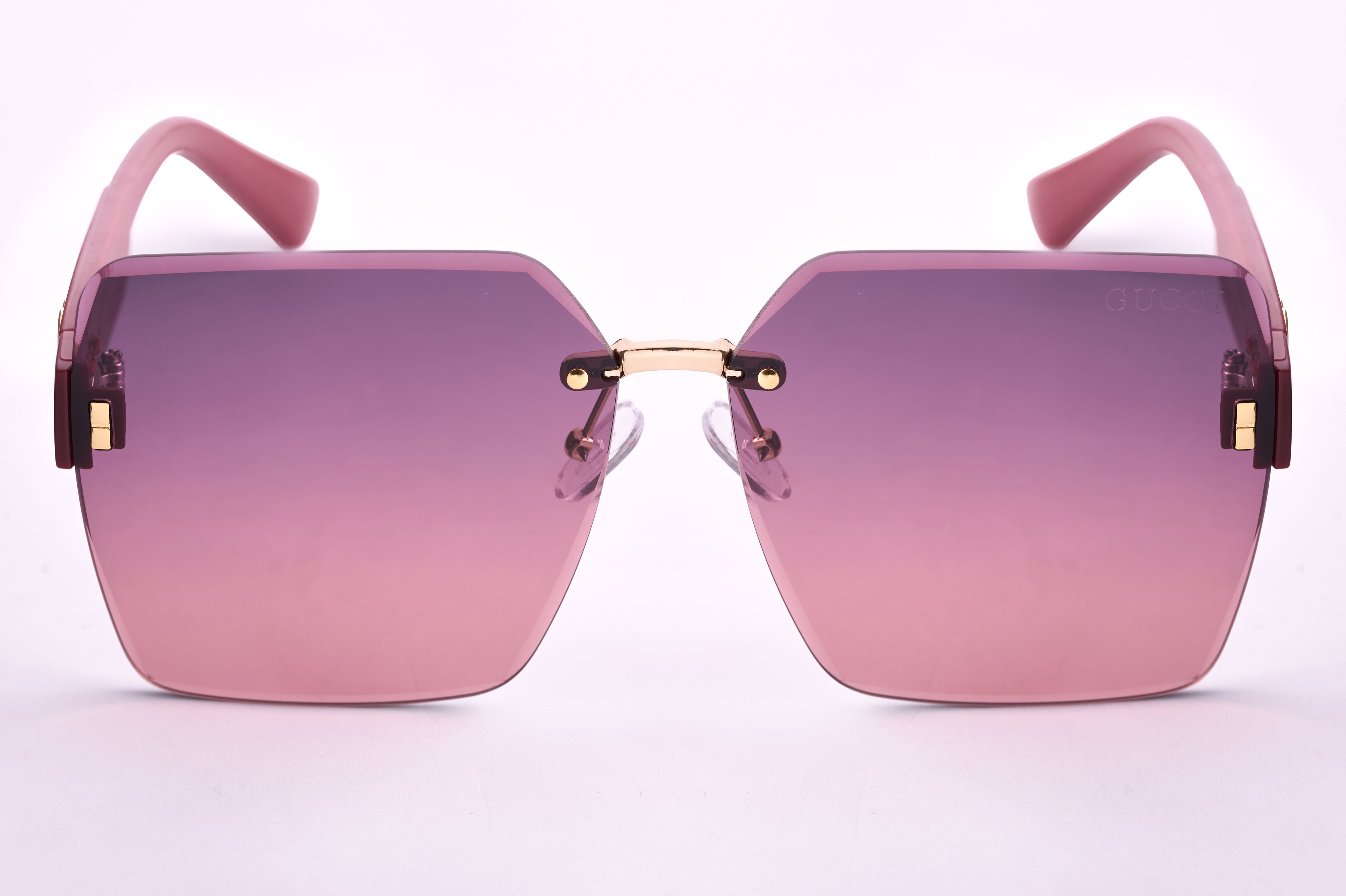 Gucci 06  Metal Frame Sunglasses with Partial Engraving and Gradient Lenses.
