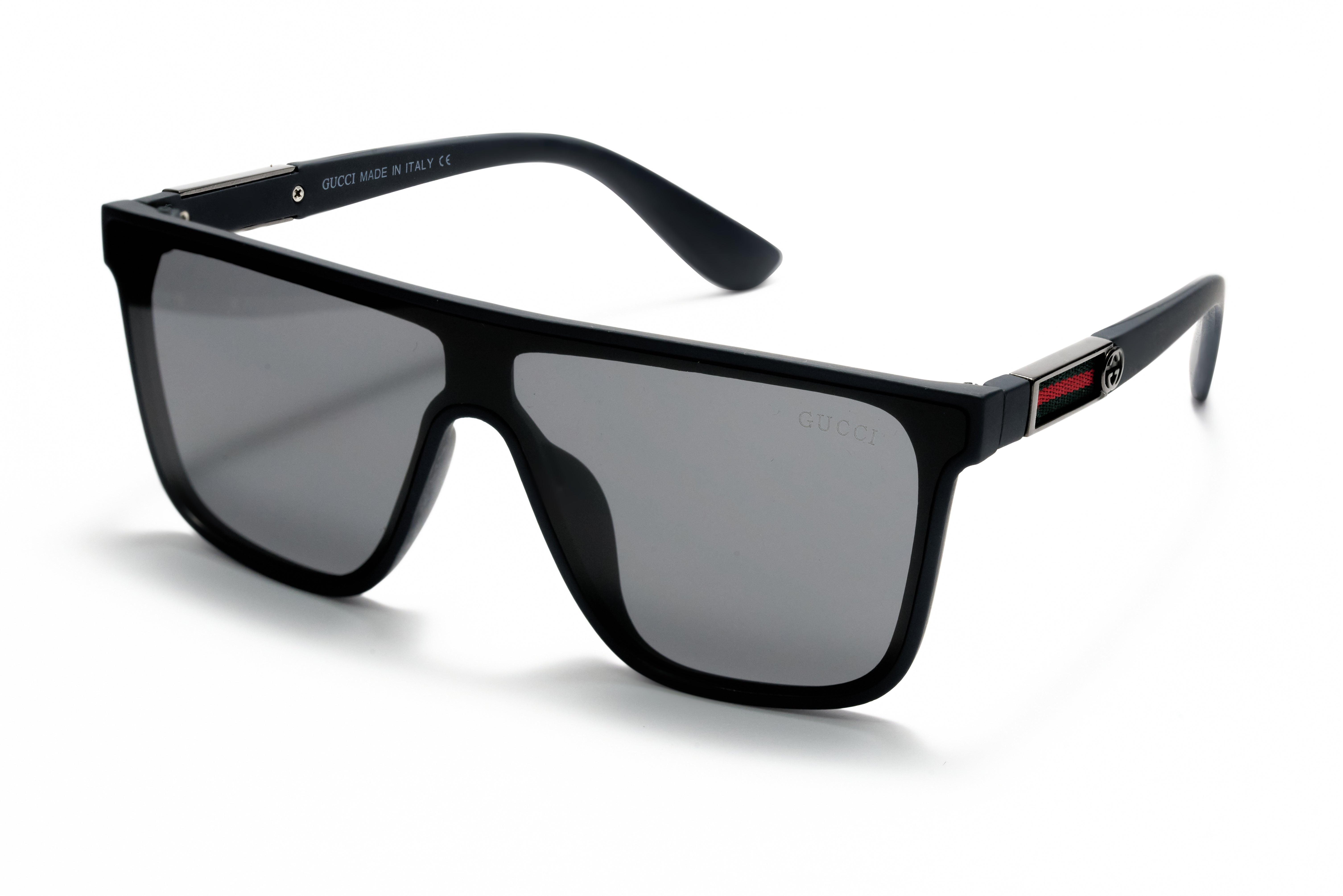 Gucci Black Shield Sunglasses – Bold & Timeless