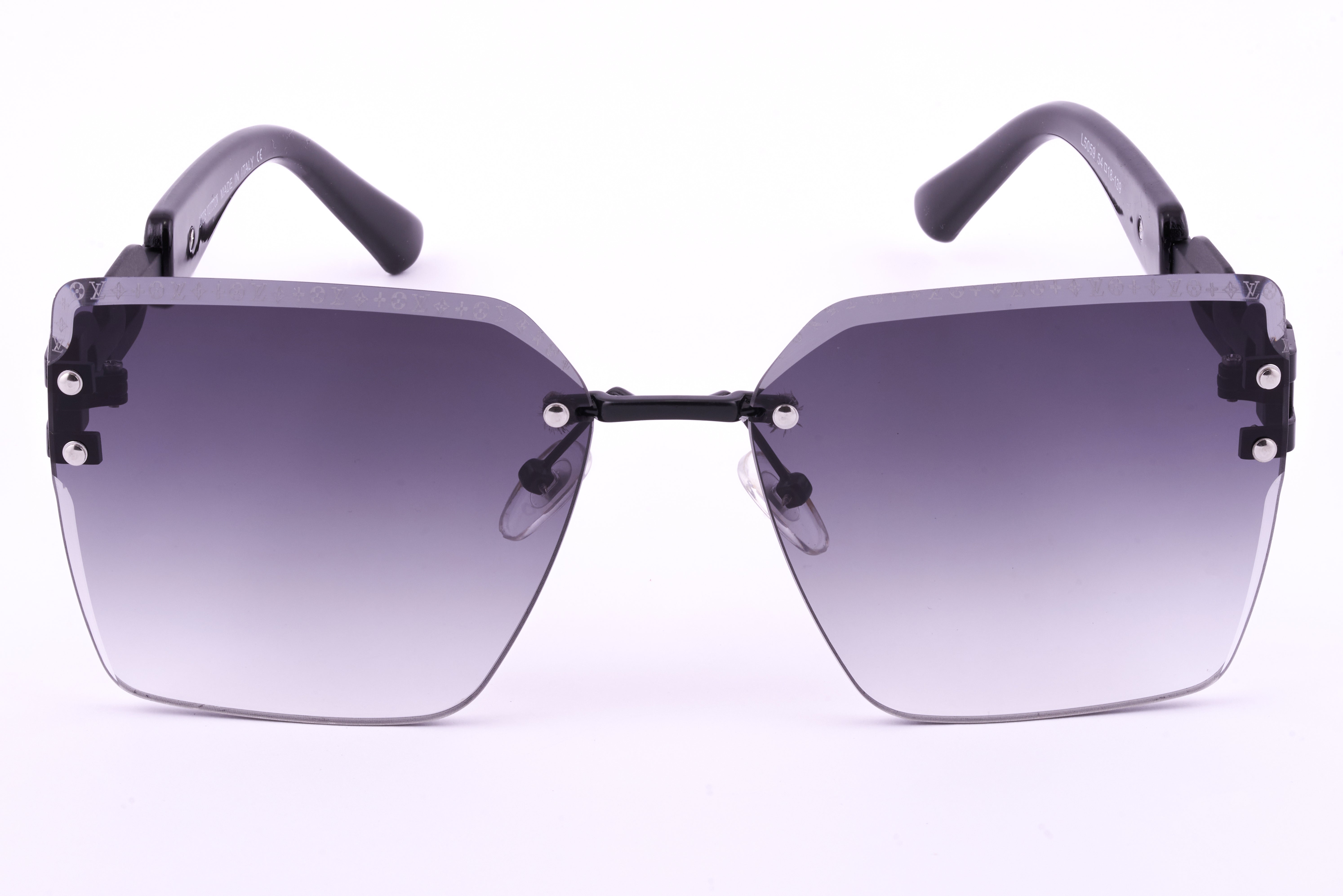 Louis Vuitton 04  Sunglasses with Signature Frame & Exquisite Arm Detailing