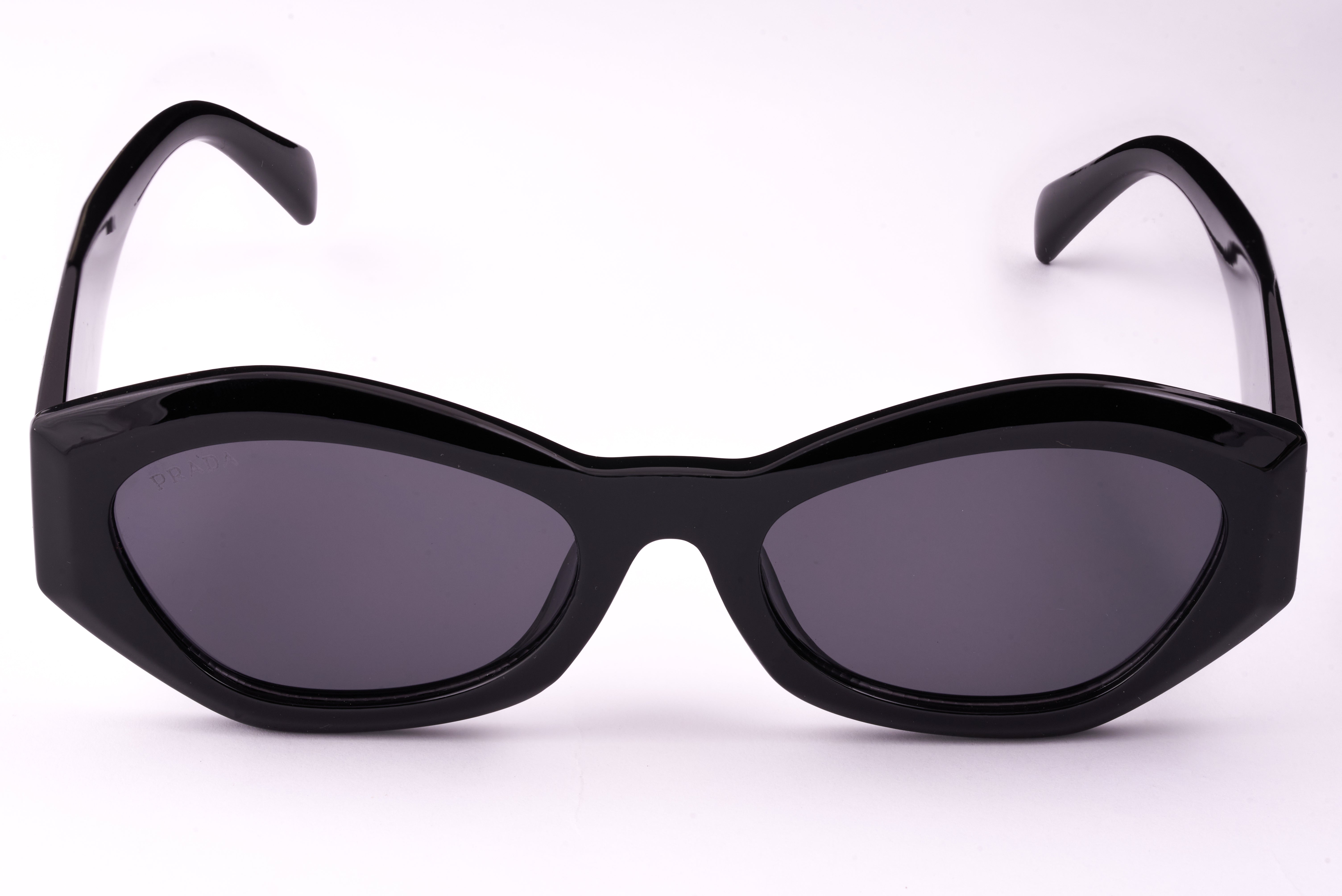Prada Wraparound Sunglasses – Bold & Modern 03