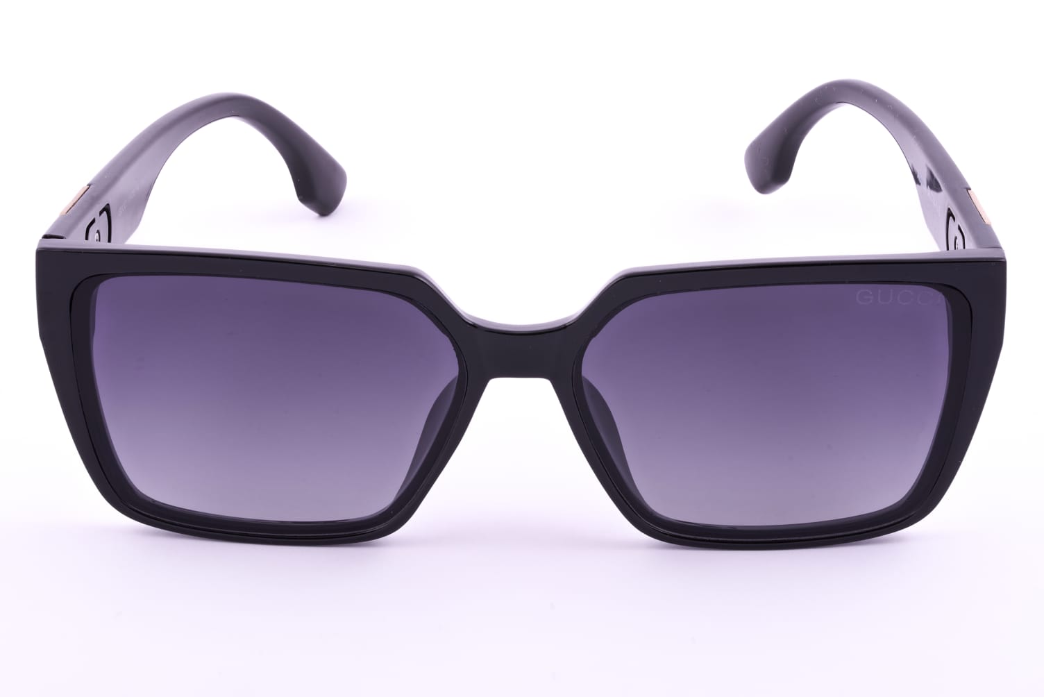 Gucci 03 Sunglasses – Bold & Contemporary